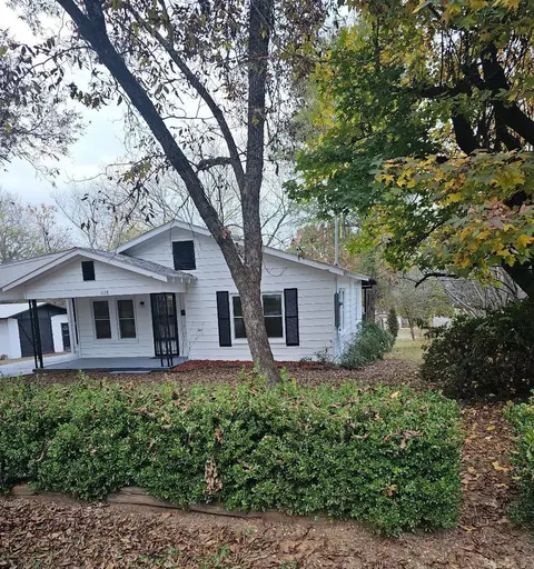 1628 E Highland, Malvern, AR 72104 photo 1