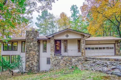 2 Alora Ln, Hot Springs Village, AR 71909