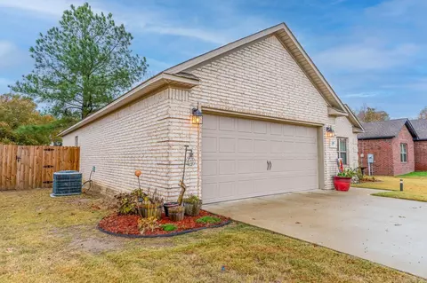 139 Brookvale Cir, Brookland, AR 72417 photo 3