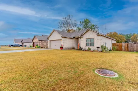 139 Brookvale Cir, Brookland, AR 72417 photo 4
