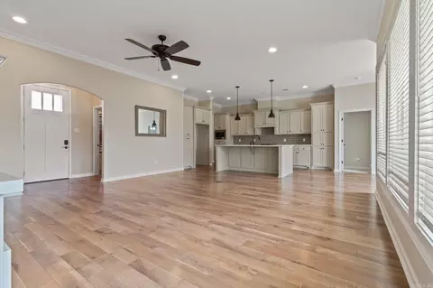 1816 Maple Rdg, Benton, AR 72019 photo 9