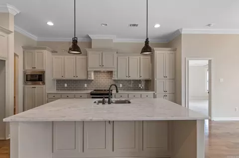 1816 Maple Rdg, Benton, AR 72019 photo 5