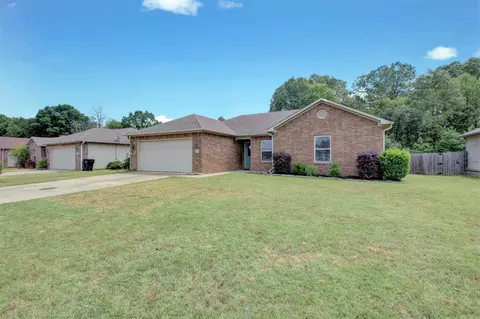 33 Castleton Dr, Ward, AR 72176 photo 3