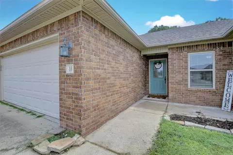 33 Castleton Dr, Ward, AR 72176 photo 4