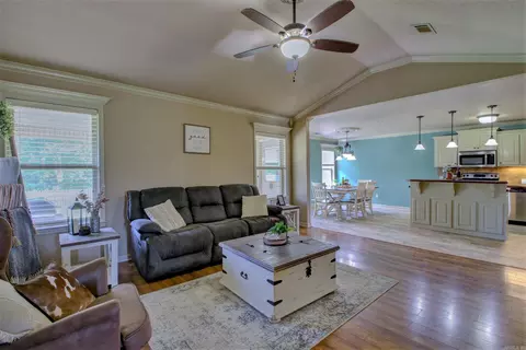 33 Castleton Dr, Ward, AR 72176 photo 7