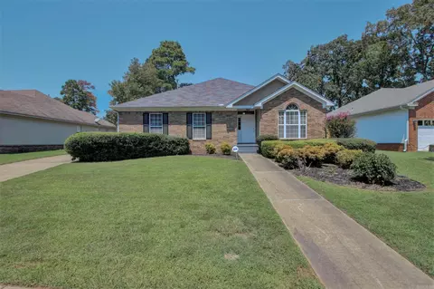 6 Bear Trail Cv, Little Rock, AR 72210