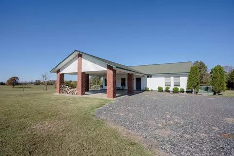 2465 Pangburn Rd, Heber Springs, AR 72543
