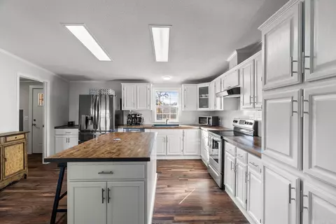 701 Highway 31, Romance, AR 72136 photo 17