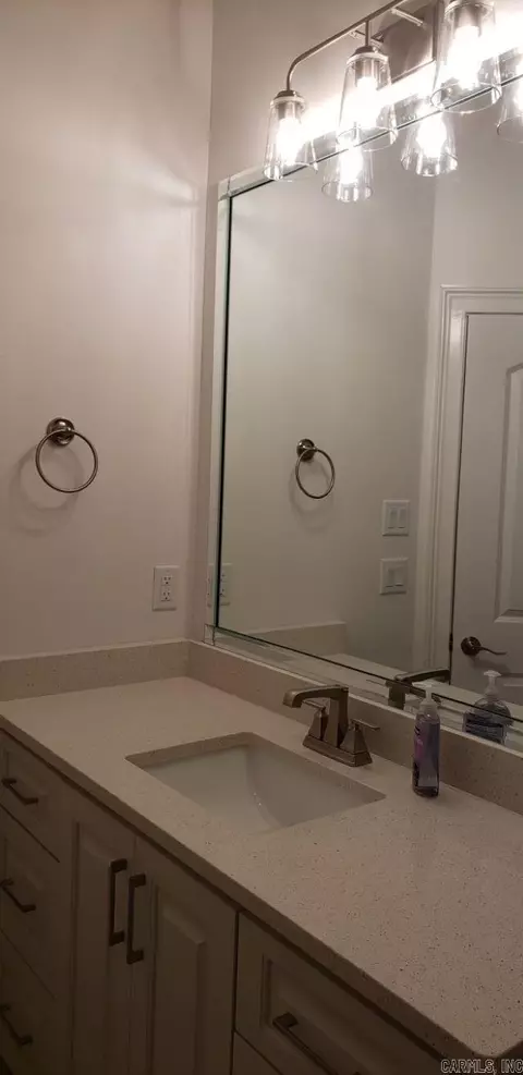 2 Abbie Ln, Bryant, AR 72022 photo 3