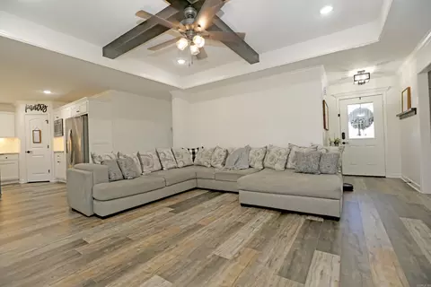 60 Cimarron Cir, Cabot, AR 72023 photo 4