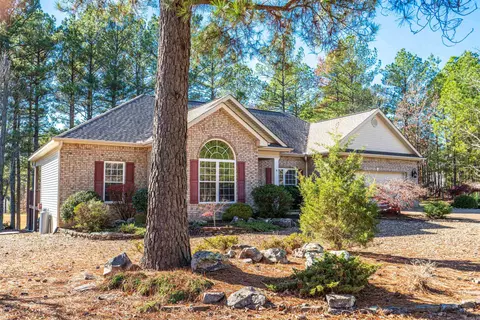 8 Elcano Dr, Hot Springs Village, AR 71909