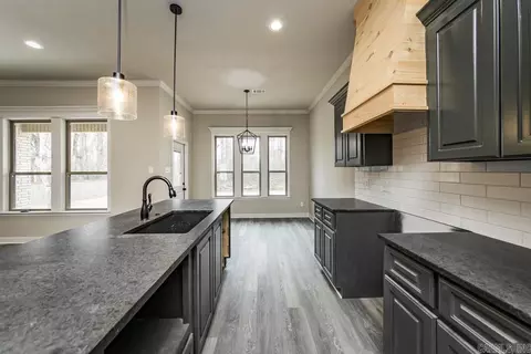 Kitchen - 223 Heather Loop, Beebe, AR 72012 photo 3 of 4