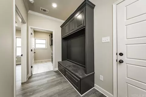 Entry Way - 223 Heather Loop, Beebe, AR 72012 photo 2 of 2