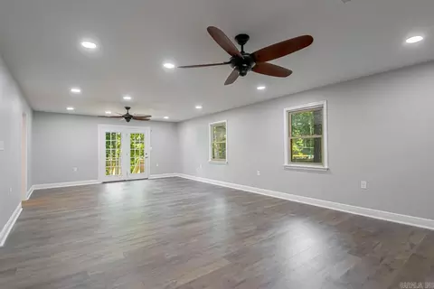 1802 Pinecroft St, Benton, AR 72019 photo 41
