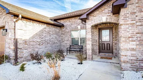 56 Cimarron Cir, Cabot, AR 72023 photo 3