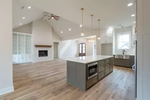 Kitchen - 46 Mckaskle Cv, Greenbrier, AR 72058 photo 1 of 7