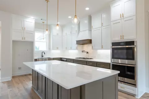 Kitchen - 46 Mckaskle Cv, Greenbrier, AR 72058 photo 7 of 7