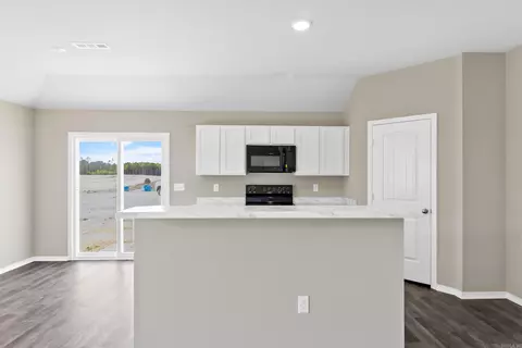 Kitchen - 4503 Olympic Dr, Benton, AR 72019 photo 3 of 5