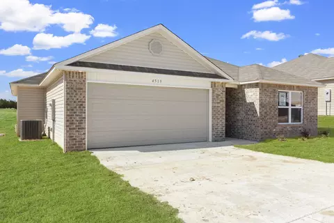 Exterior - 4519 Olympic Dr, Benton, AR 72019 photo 2 of 4