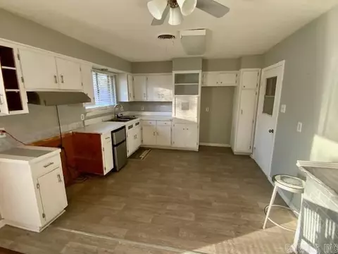 1204 Berkshire St, Pine Bluff, AR 71601 photo 12