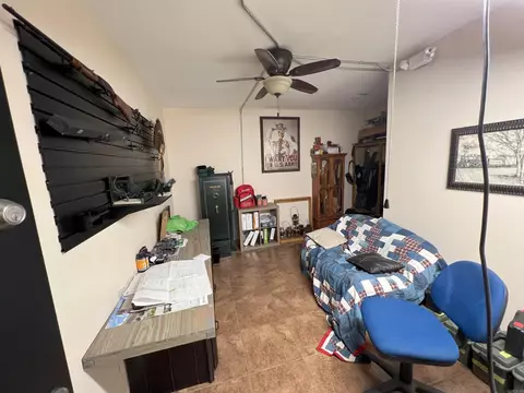 Bedroom - 7416 Camden Cutoff Rd, Pine Bluff, AR 71603 photo 2 of 2