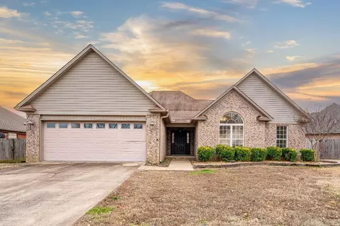 2111 Caleb Dr, Searcy, AR 72143 photo 1