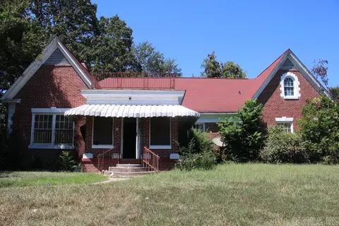 235 Linden Cir, Pine Bluff, AR 71603 photo 4
