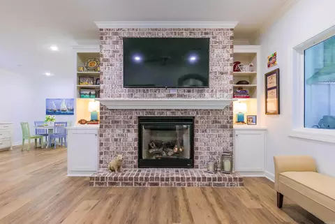 Living - 119 Williamsburg Rd, Walnut Ridge, AR 72476 photo 8 of 10