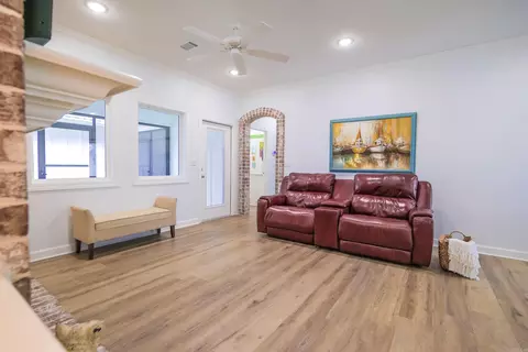 Living - 119 Williamsburg Rd, Walnut Ridge, AR 72476 photo 10 of 10