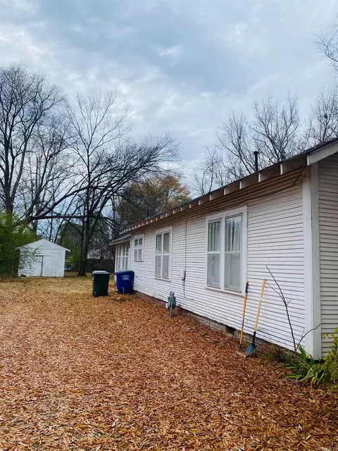 341 Ash St, Conway, AR 72034 photo 2