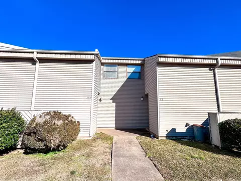135 Hillview Dr #123, Fairfield Bay, AR 72088