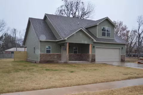 206 Home St, Marked Tree, AR 72365 photo 2