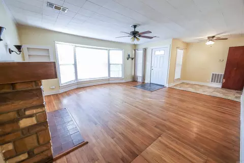 504 E 11th St, Smackover, AR 71762 photo 4