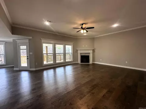Living - 657 Lucy Ln, Alexander, AR 72002 photo 4 of 4