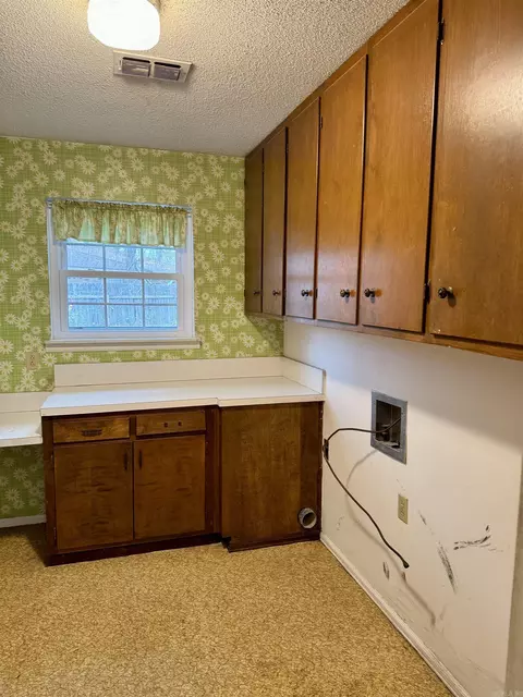 33 Smugglers Ln, Pine Bluff, AR 71603 photo 7