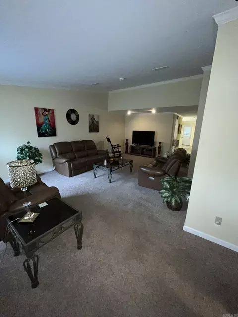 606 Greenbriar, Pine Bluff, AR 71603 photo 5