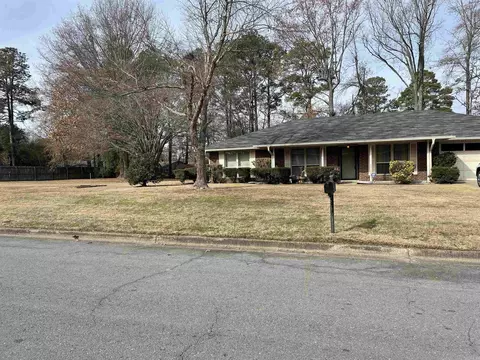 10 Foxcroft, Pine Bluff, AR 71603 photo 2