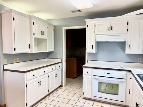 1978 S Vineyard Hill Rd, Malvern, AR 72104 photo 2