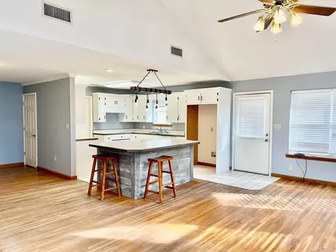 1978 S Vineyard Hill Rd, Malvern, AR 72104 photo 9