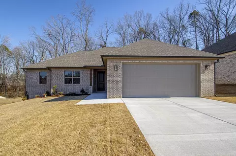 Exterior - 5027 Springwood Cir, Bryant, AR 72022 photo 1 of 8