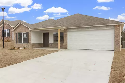 4512 Olympic Dr, Benton, AR 72019 photo 2