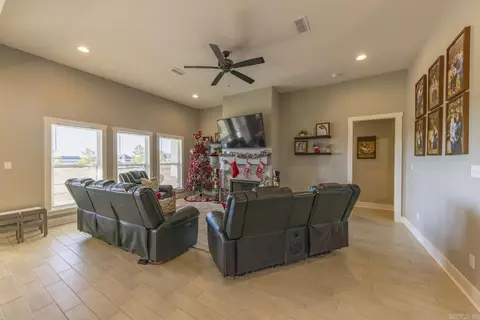 10583 Highway 298, Benton, AR 72019 photo 8