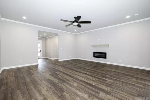 105 Grant Dr, Bryant, AR 72022 photo 7