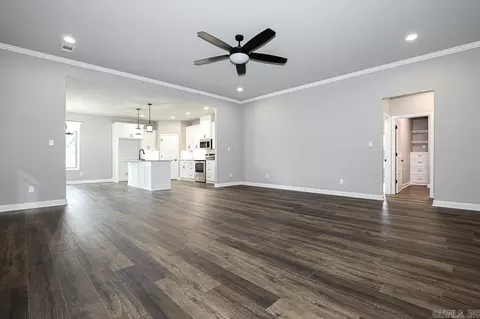 105 Grant Dr, Bryant, AR 72022 photo 6