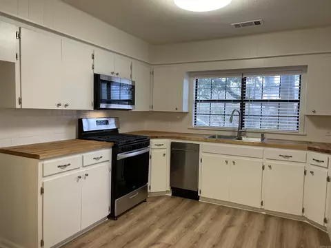 916 Ridge Rd, Benton, AR 72015 photo 5