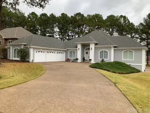 66 Loyola Dr, Hot Springs Village, AR 71909