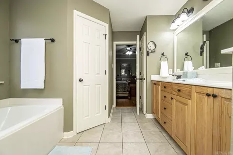 111 Kee Cv, Haskell, AR 72015 photo 22