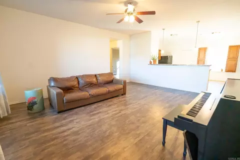 3045 Beechwood Dr, Conway, AR 72032 photo 4