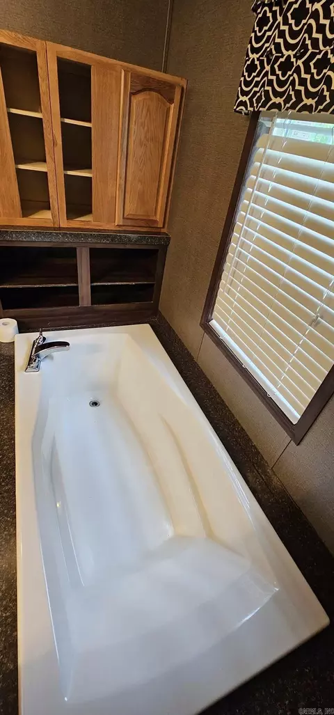 1414 Dixon Ln, Pine Bluff, AR 71603 photo 9