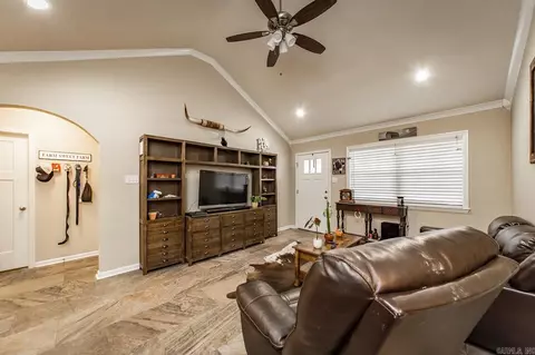 104 Garden Ln, Beebe, AR 72012 photo 9